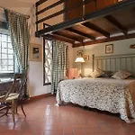 Alojamento de Acomodação e Pequeno-almoço La Casa Gialla 4*