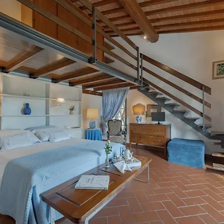 לינה וארוחת בוקר La Casa Gialla אימפרונטה