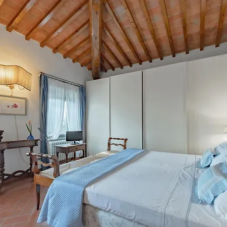 La Casa Gialla B&B 임프루네타
