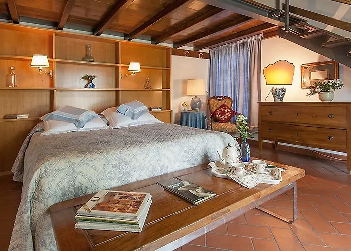 La Casa Gialla B&B 4*